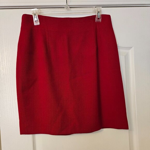 NWT Jones New York Red 100% Wool Skirt Size 14P - Picture 1 of 6